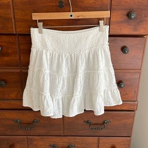 AE white eyelet skirt size med